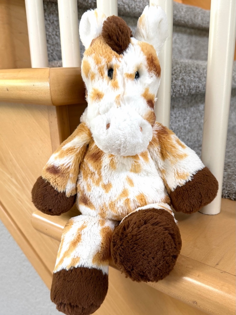 Mary Meyer Marshmallow Zoo S’Mores Pony 13”. Stuffy. Soft. Cuddly. EUC. Snuggly
